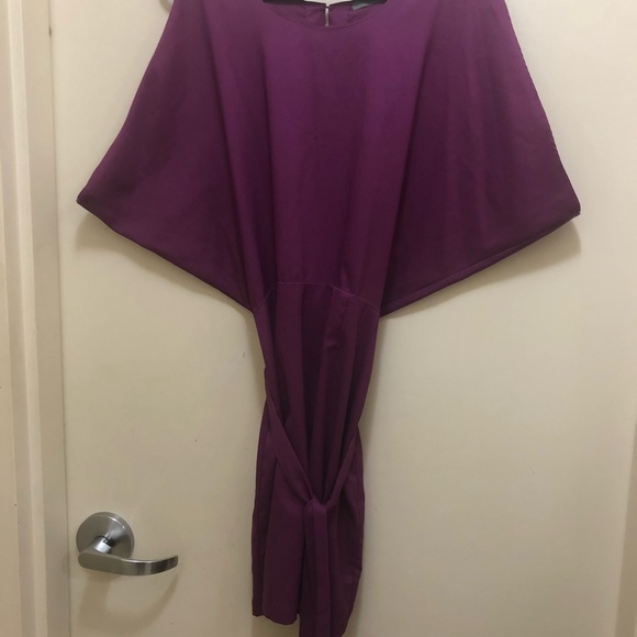 Clothes - Picture 5 of 16